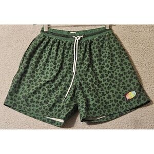 Slunks Mens Green Shamrock Clover St Paddys Shorts Size Medium Lined 5"